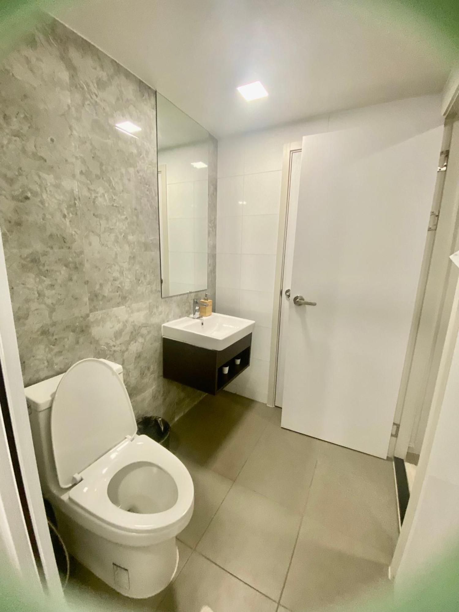Ekamai 2 Bed Room Bangkok Eksteriør billede